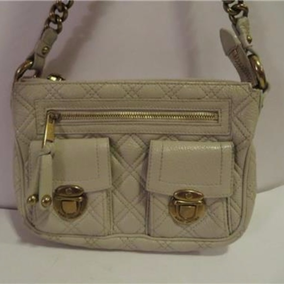 Marc Jacobs Quilted Cream Shoulder Bag with Gold Accents - Picture 2 of 8